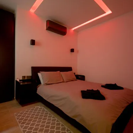 Modern 2 Bedroomed In *